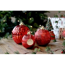 Sterinlys julekule med riller 10,5x7,5cm cherryrød