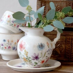 Fleurville mugge med snurret hank 18,5x20,5cm krem